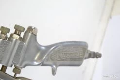 Pistolet à Peinture Professionnel Carrossier MISTRAL MAUGUIERE 14 Pistolet à Peinture Professionnel Carrossier MISTRAL MAUGUIERE -Des outils pour votre vie. 00003 Pistolet a peinture professionnel carrossier MISTRAL MAUGUIERE