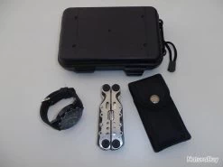 Bricolez Avec Coffret Pinces Multifonctions Et Montre ( Noir Et Alu ) 12 Bricolez Avec Coffret Pinces Multifonctions Et Montre ( Noir Et Alu ) -Des outils pour votre vie. 00004 Bricolez avec Coffret Pinces Multifonctions Montre Noir Alu