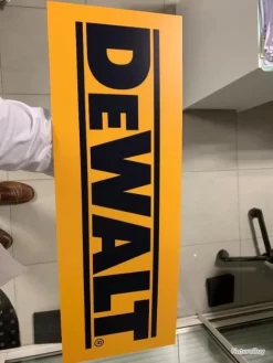 Enseigne Plaque Décoration Garage DEWALT -Des outils pour votre vie. 00005 Enseigne Plaque decoration Garage DEWALT