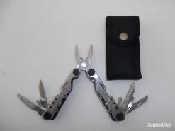 Bricolez Avec Coffret Pinces Multifonctions Et Montre ( Noir Et Alu ) 15 Bricolez Avec Coffret Pinces Multifonctions Et Montre ( Noir Et Alu ) -Des outils pour votre vie. 00007 Bricolez avec Coffret Pinces Multifonctions Montre Noir Alu