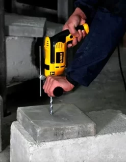 Perceuse Percussion 13mm 650W DWD024KS DeWalt -Des outils pour votre vie. 00012 Perceuse percussion 13mm 650W DWD024KS DeWalt