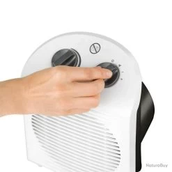 Radiateur/ventilateur 2000 W Pour Des Espaces 15 M2, Couleur Blanc BXSH2000E Black And Decker -Des outils pour votre vie. 00012 Radiateur ventilateur 2000 W pour des espaces 15 m2 couleur blanc BXSH2000E Black and Decker