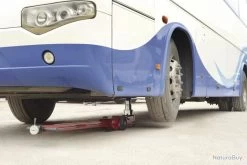 Cric Rouleur Camion Poids Lourd Hydro-pneumatique 20 - 40 T MW-Tools HPK2040L 7 Cric Rouleur Camion Poids Lourd Hydro-pneumatique 20 - 40 T MW-Tools HPK2040L -Des outils pour votre vie. 00023 Cric rouleur camion poids lourd hydro pneumatique 20 40 T MW Tools HPK2040L